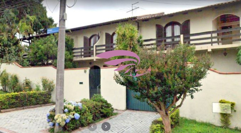 Casa com 7 Quartos à Venda, 333 m² em Guaíra - Curitiba