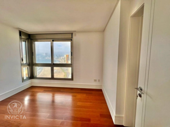 Imagem Apartamento com 4 Quartos à Venda, 212 m² em Barra Norte - Balneário Camboriú Imagem Apartamento com 4 Quartos à Venda, 212 m² em Barra Norte - Balneário Camboriú