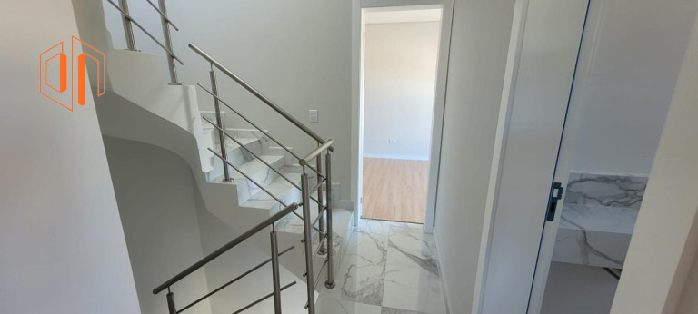 Imagem Sobrado com 3 Quartos à Venda, 104 m² em Cajuru - Curitiba Imagem Sobrado com 3 Quartos à Venda, 104 m² em Cajuru - Curitiba