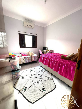 Imagem Chácara com 3 Quartos à Venda, 2 m² em Nossa Senhora Do Perpétuo Socorro - Pindamonhangaba Imagem Chácara com 3 Quartos à Venda, 2 m² em Nossa Senhora Do Perpétuo Socorro - Pindamonhangaba