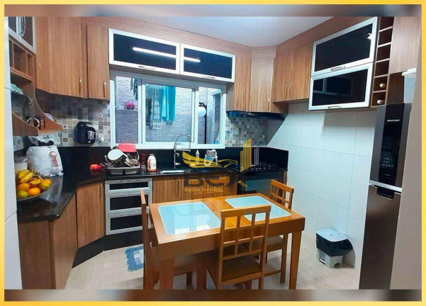 Imagem Casa com 3 Quartos à Venda, 97 m² em Jardim Regina Alice - Barueri Imagem Casa com 3 Quartos à Venda, 97 m² em Jardim Regina Alice - Barueri