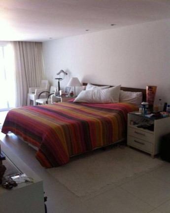 Imagem Casa com 4 Quartos à Venda, 420 m² em São Francisco - Niterói