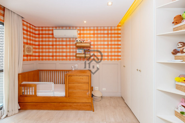 Imagem Apartamento com 3 Quartos à Venda, 172 m² em Moema - São Paulo Imagem Apartamento com 3 Quartos à Venda, 172 m² em Moema - São Paulo