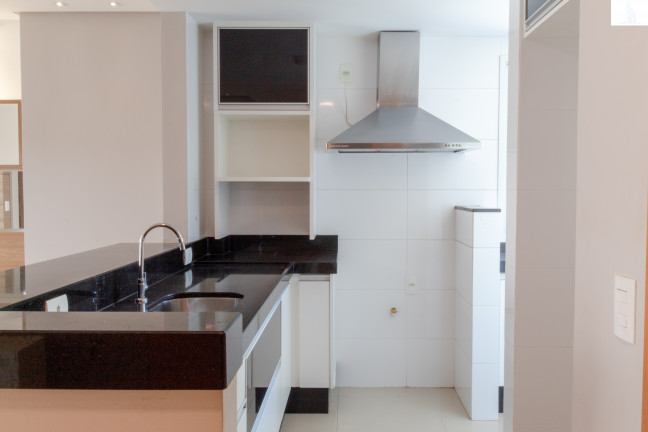 Imagem Imóvel com 3 Quartos à Venda, 109 m² em Centro - Guarapari