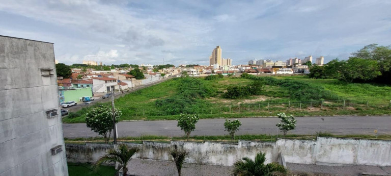 Imagem Apartamento com 2 Quartos à Venda, 57 m² em Pitimbu - Natal
