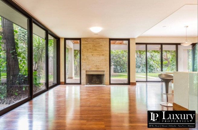 Imagem Casa com 4 Quartos à Venda, 1.019 m² em Alto De Pinheiros - São Paulo Imagem Casa com 4 Quartos à Venda, 1.019 m² em Alto De Pinheiros - São Paulo