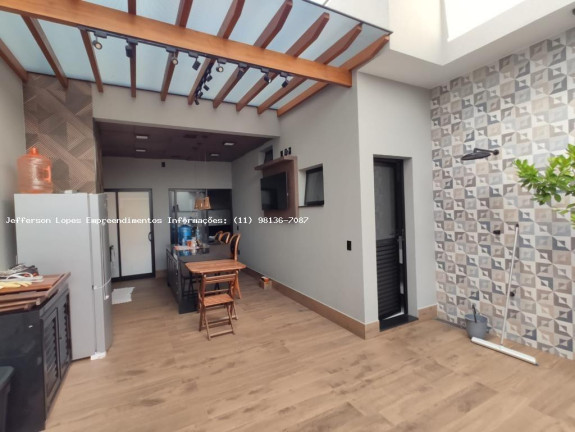 Imagem Casa com 3 Quartos à Venda, 192 m² em Jardim Residencial Dona Lucilla - Indaiatuba Imagem Casa com 3 Quartos à Venda, 192 m² em Jardim Residencial Dona Lucilla - Indaiatuba