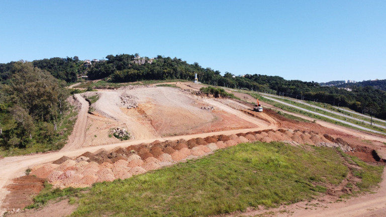 Imagem Terreno à Venda, 242 m² em Sao Joao - Bento Gonçalves