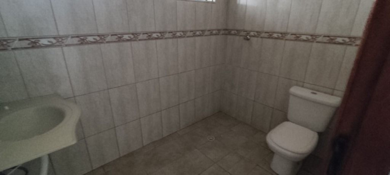 Imagem Casa com 3 Quartos para Alugar, 89 m² em Parque Santa Rosa - Suzano Imagem Casa com 3 Quartos para Alugar, 89 m² em Parque Santa Rosa - Suzano