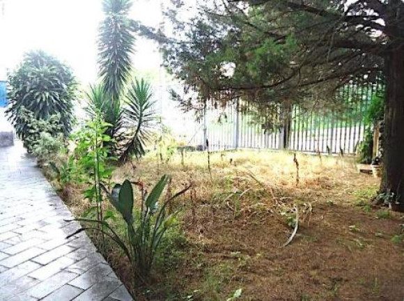 Imagem Sobrado com 7 Quartos para Alugar, 740 m² em Arujá Center Ville - Arujá