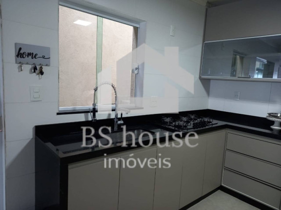Imagem Sobrado com 2 Quartos à Venda, 200 m² em Vila Sacadura Cabral - Santo André