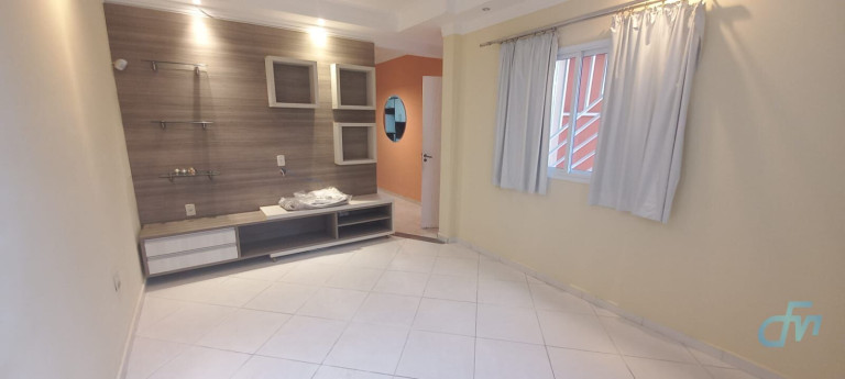 Imagem Sobrado com 3 Quartos para Alugar, 120 m² em Parque Santana - Mogi Das Cruzes Imagem Sobrado com 3 Quartos para Alugar, 120 m² em Parque Santana - Mogi Das Cruzes