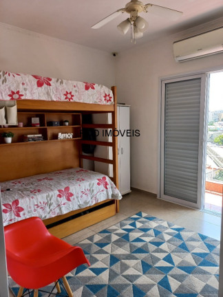 Imagem Sobrado com 3 Quartos à Venda, 250 m² em Vila Sônia - São Paulo Imagem Sobrado com 3 Quartos à Venda, 250 m² em Vila Sônia - São Paulo