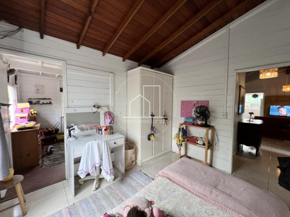Imagem Casa com 4 Quartos à Venda, 150 m² em São João Do Rio Vermelho - Florianópolis Imagem Casa com 4 Quartos à Venda, 150 m² em São João Do Rio Vermelho - Florianópolis