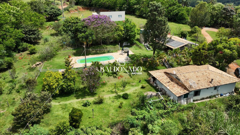 Imagem Imóvel com 4 Quartos à Venda, 18.393 m² em Centro - Pedra Bela Imagem Imóvel com 4 Quartos à Venda, 18.393 m² em Centro - Pedra Bela