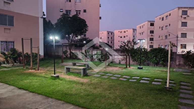 Imagem Apartamento com 2 Quartos à Venda, 45 m² em Cosmos - Rio De Janeiro Imagem Apartamento com 2 Quartos à Venda, 45 m² em Cosmos - Rio De Janeiro