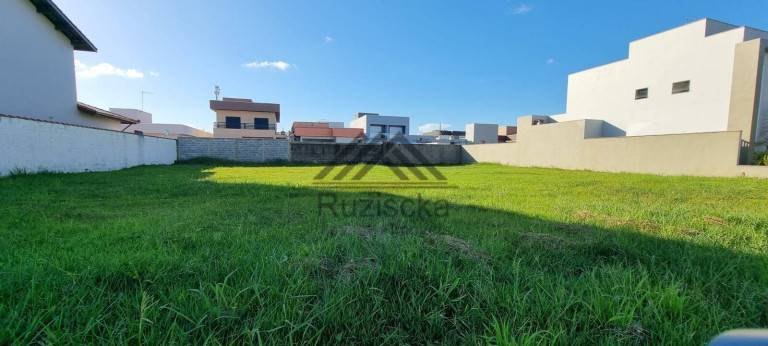 Imagem Terreno em Condomínio à Venda, 300 m² em Jardim Guacira - Itanhaém