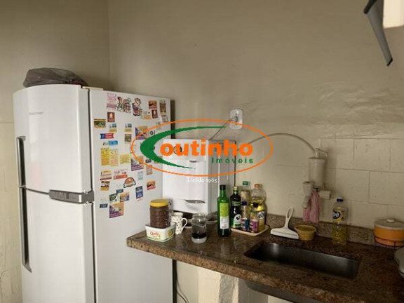 Imagem Casa com 4 Quartos à Venda, 240 m² em Tijuca - Rio De Janeiro