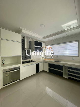 Imagem Casa com 4 Quartos à Venda, 360 m² em Nova São Pedro - São Pedro Da Aldeia Imagem Casa com 4 Quartos à Venda, 360 m² em Nova São Pedro - São Pedro Da Aldeia