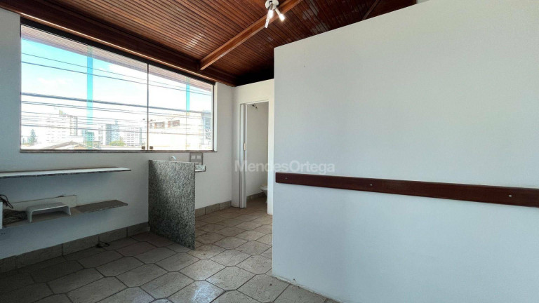 Imagem Casa com 3 Quartos para Alugar, 375 m² em Centro - Sorocaba Imagem Casa com 3 Quartos para Alugar, 375 m² em Centro - Sorocaba