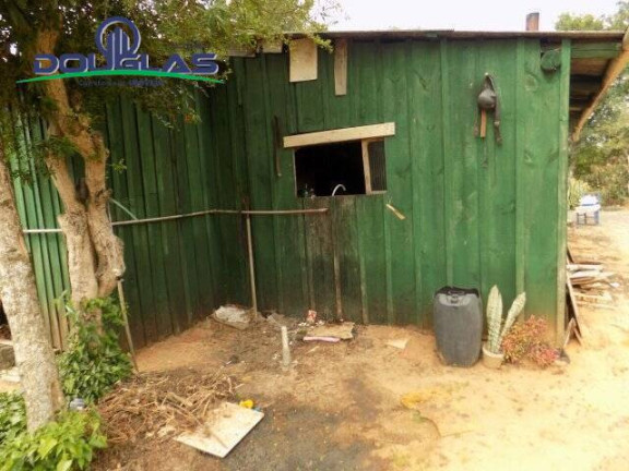 Imagem Casa com 2 Quartos à Venda, 720 m² em Viamão Imagem Casa com 2 Quartos à Venda, 720 m² em Viamão