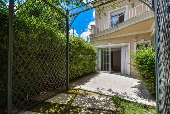 Imagem Casa com 4 Quartos à Venda, 380 m² em Perdizes - São Paulo Imagem Casa com 4 Quartos à Venda, 380 m² em Perdizes - São Paulo