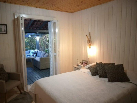 Imagem Casa com 3 Quartos à Venda, 1.280 m² em Lomba Grande - Novo Hamburgo Imagem Casa com 3 Quartos à Venda, 1.280 m² em Lomba Grande - Novo Hamburgo