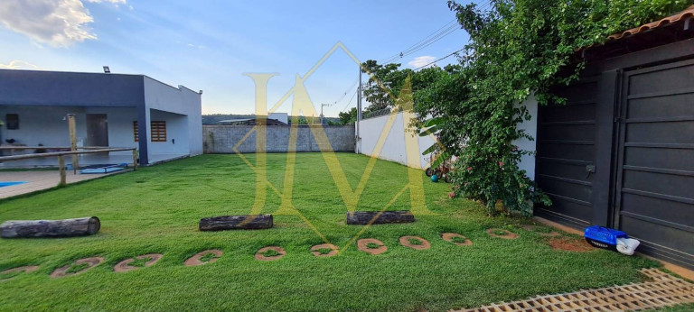 Imagem Chácara com 4 Quartos à Venda, 1.500 m² em Caratinga Imagem Chácara com 4 Quartos à Venda, 1.500 m² em Caratinga