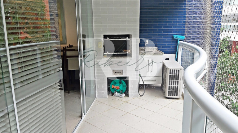 Imagem Imóvel com 2 Quartos para Temporada, 105 m² em Riviera - Bertioga Imagem Imóvel com 2 Quartos para Temporada, 105 m² em Riviera - Bertioga