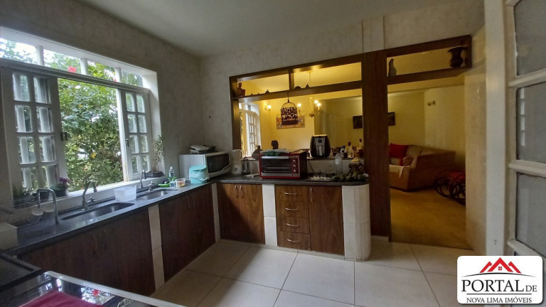 Imagem Casa com 3 Quartos à Venda, 200 m² em Vila Odete - Nova Lima