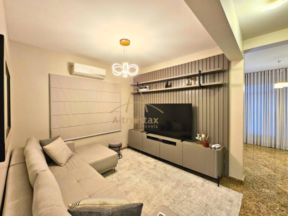 Imagem Casa com 3 Quartos à Venda, 354 m² em Centro - Osasco Imagem Casa com 3 Quartos à Venda, 354 m² em Centro - Osasco