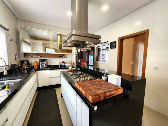 Imagem Casa com 3 Quartos à Venda, 303 m² em Granja Viana - Carapicuíba Imagem Casa com 3 Quartos à Venda, 303 m² em Granja Viana - Carapicuíba