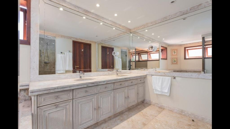 Imagem Casa de Condomínio com 4 Quartos à Venda, 1.100 m² em Barra Da Tijuca - Rio  De Janeiro