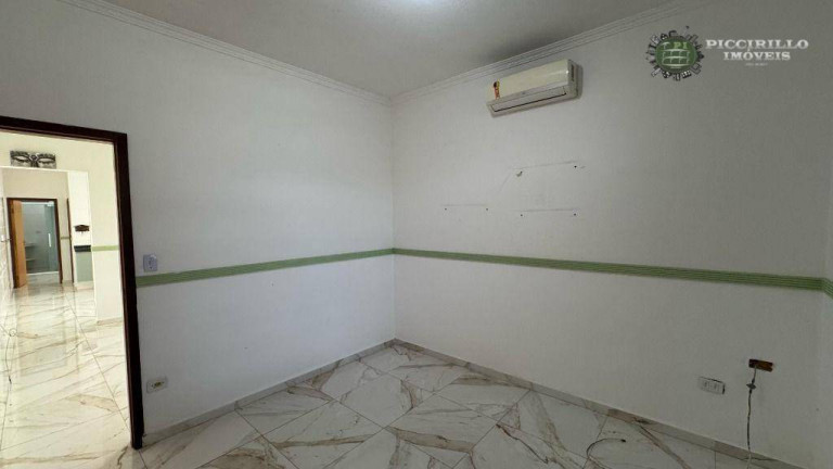 Imagem Casa com 2 Quartos à Venda, 71 m² em Maracanã - Praia Grande Imagem Casa com 2 Quartos à Venda, 71 m² em Maracanã - Praia Grande