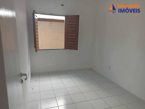 Imagem Casa com 2 Quartos à Venda, 61 m² em Centro - Cascavel Imagem Casa com 2 Quartos à Venda, 61 m² em Centro - Cascavel