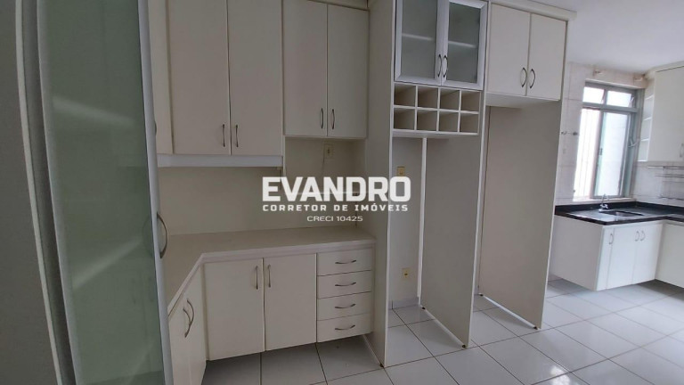 Imagem Apartamento com 3 Quartos à Venda, 123 m² em Quilombo - Cuiabá Imagem Apartamento com 3 Quartos à Venda, 123 m² em Quilombo - Cuiabá