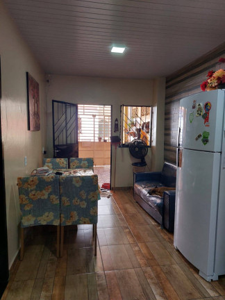 Imagem Casa com 2 Quartos à Venda, 65 m² em Petrópolis - Manaus