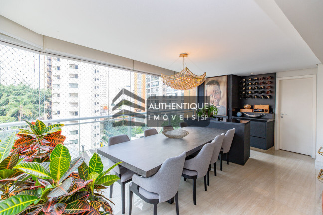Imagem Apartamento com 3 Quartos à Venda, 187 m² em Moema - São Paulo Imagem Apartamento com 3 Quartos à Venda, 187 m² em Moema - São Paulo
