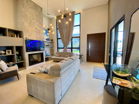 Casa com 3 Quartos à Venda,  em Xangri-lá