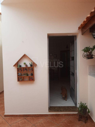 Imagem Casa com 4 Quartos à Venda, 193 m² em Centro - Itapetininga