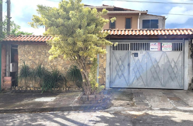 Imagem Casa com 4 Quartos à Venda, 250 m² em Jordanópolis - Arujá Imagem Casa com 4 Quartos à Venda, 250 m² em Jordanópolis - Arujá