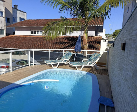 Imagem Sobrado com 2 Quartos à Venda, 180 m² em Serraria - São José