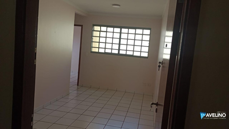 Imagem Apartamento com 2 Quartos à Venda, 58 m² em Vila Carlota - Campo Grande