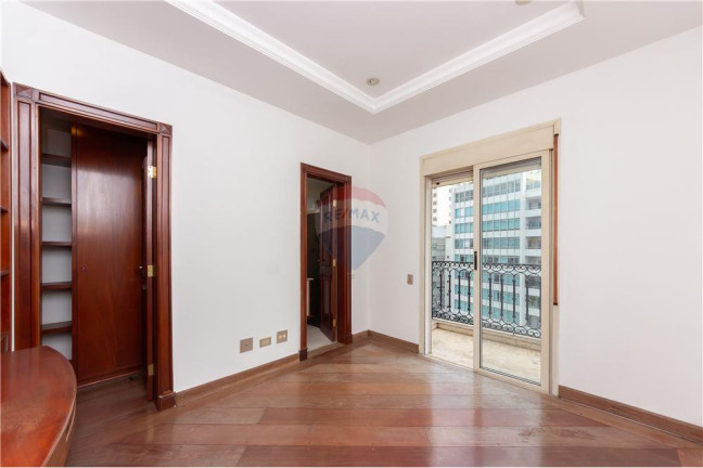 Imagem Apartamento com 4 Quartos à Venda, 275 m² em Higienopolis - São Paulo Imagem Apartamento com 4 Quartos à Venda, 275 m² em Higienopolis - São Paulo