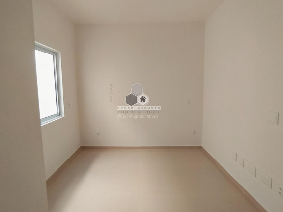 Imagem Casa com 4 Quartos à Venda, 142 m² em Centro - Eusébio Imagem Casa com 4 Quartos à Venda, 142 m² em Centro - Eusébio