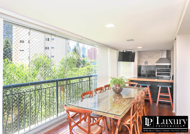 Imagem Apartamento com 3 Quartos à Venda, 226 m² em Vila Nova Conceição - São Paulo