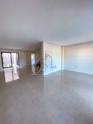 Imagem Casa com 3 Quartos à Venda, 157 m² em Terras Altas - Camboriú Imagem Casa com 3 Quartos à Venda, 157 m² em Terras Altas - Camboriú