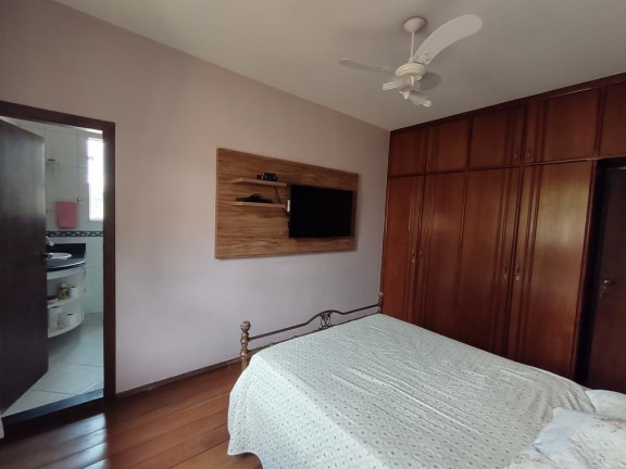 Imagem Casa com 5 Quartos à Venda, 220 m² em álvaro Camargos - Belo Horizonte
