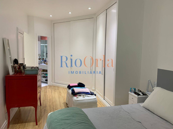 Imagem Apartamento com 4 Quartos à Venda, 301 m² em Barra Da Tijuca - Rio De Janeiro