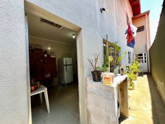 Imagem Sobrado com 3 Quartos à Venda, 135 m² em Jardim Portugal - São José Dos Campos Imagem Sobrado com 3 Quartos à Venda, 135 m² em Jardim Portugal - São José Dos Campos